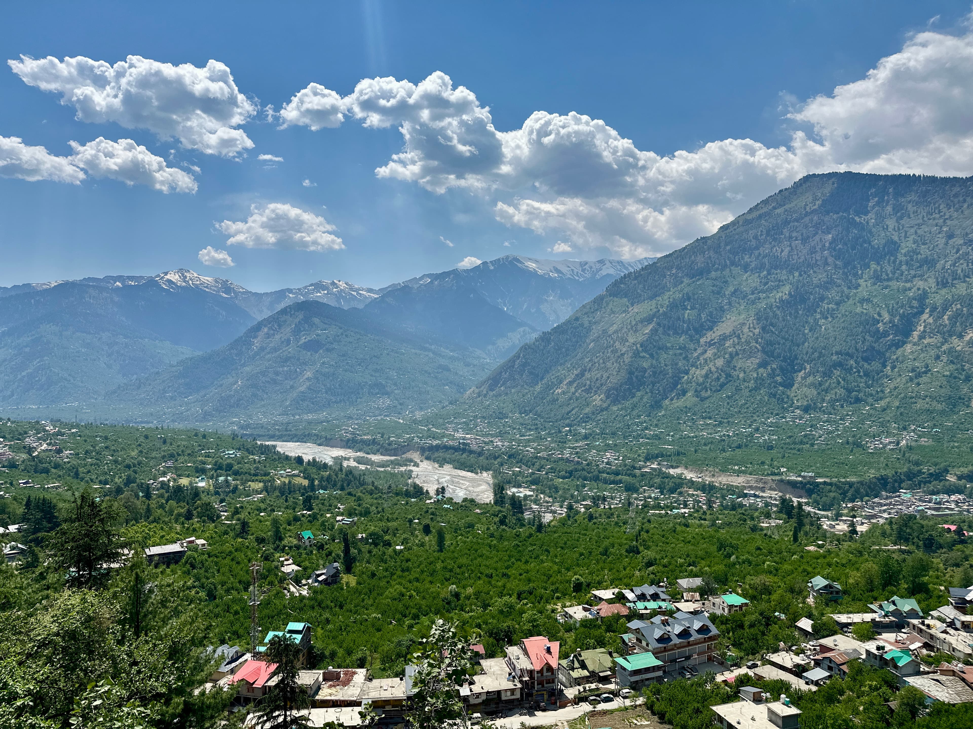 A Creative Escape in the Kullu Valley